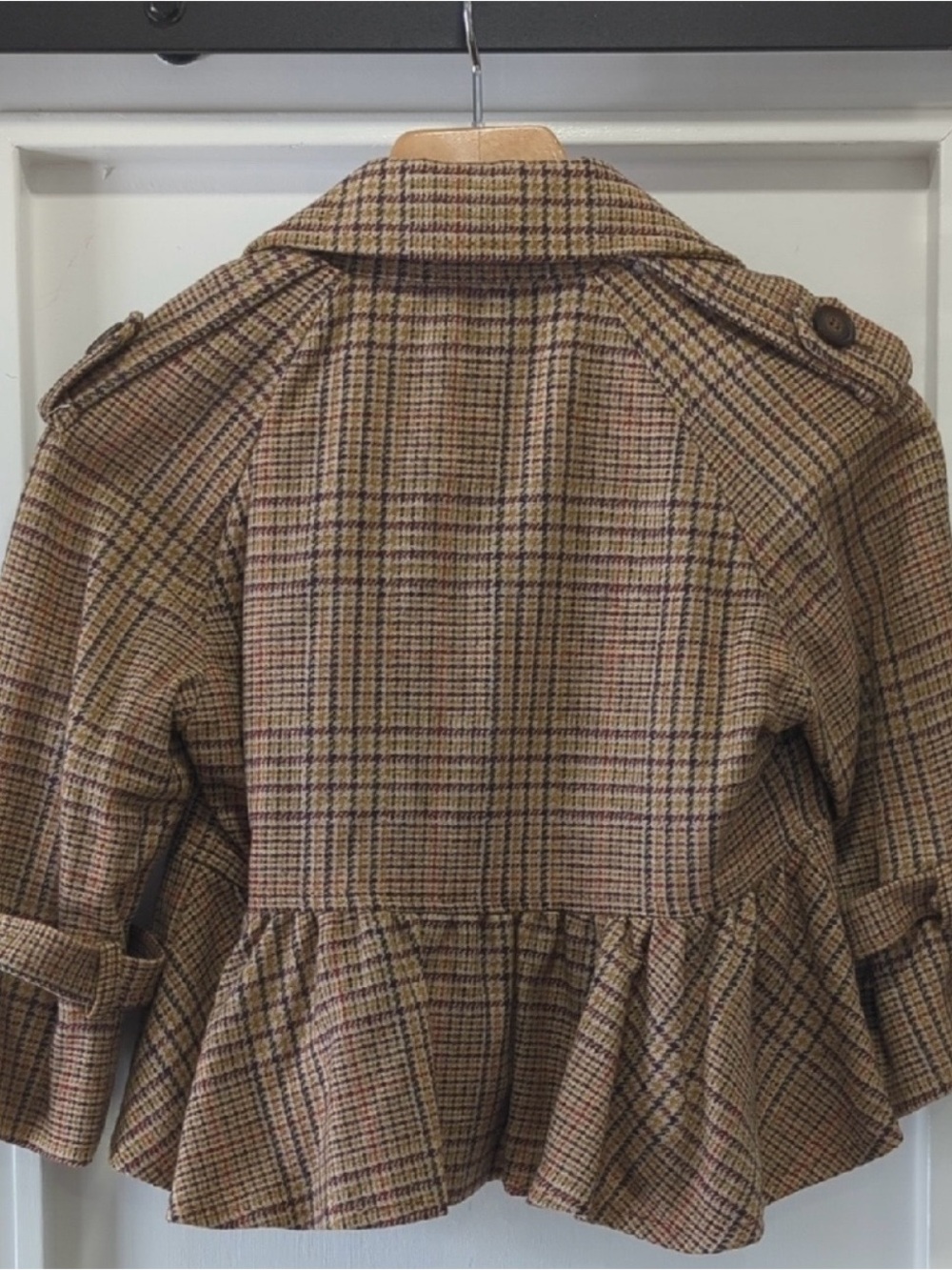 Arden B Tan and Brown Plaid Double Breasted Cropped Trench Coat Size XS - Picture 3 of 4